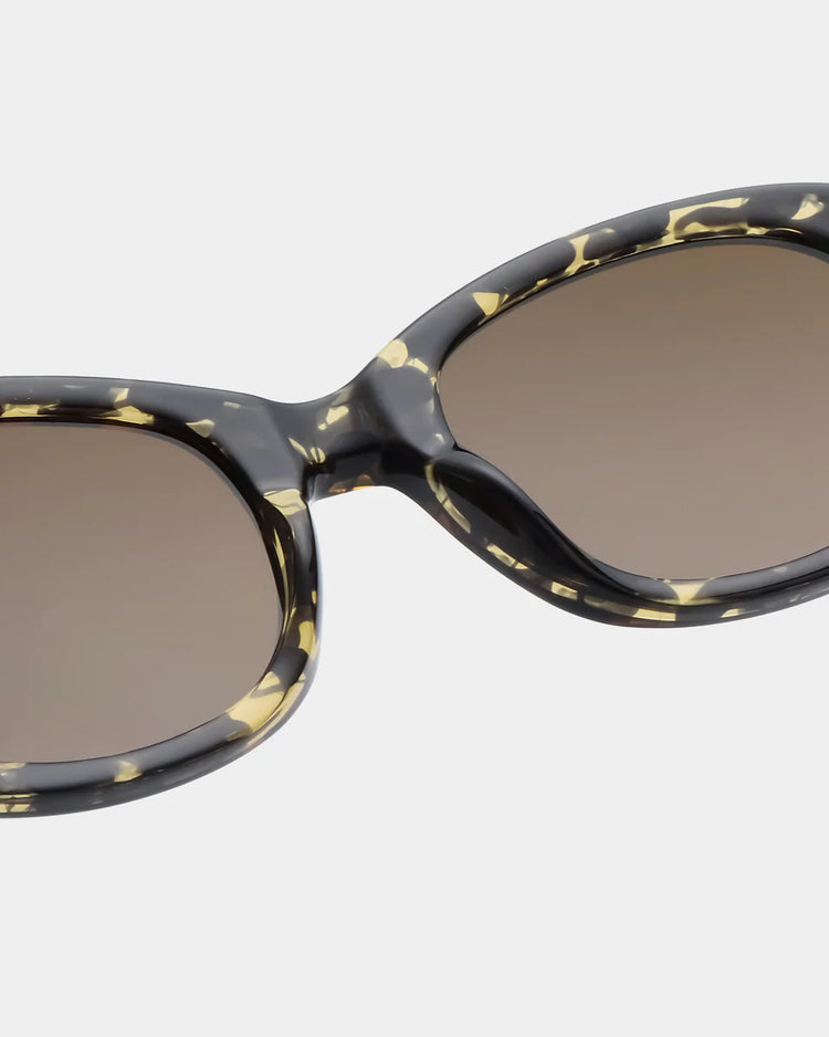 Anma Black / Yellow Tortoise