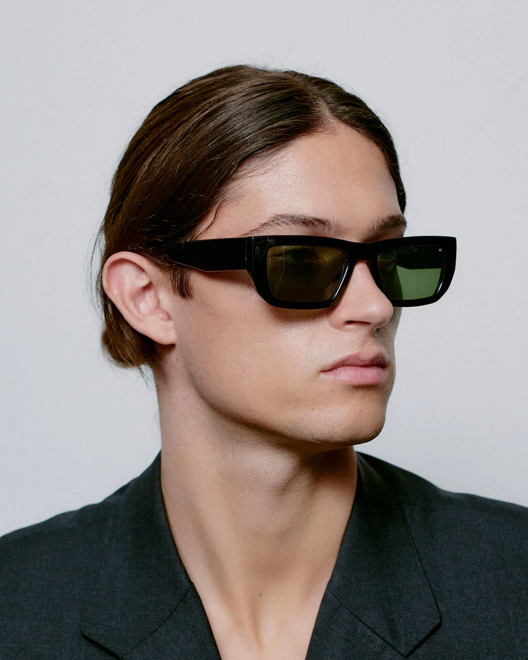 Fame Black
