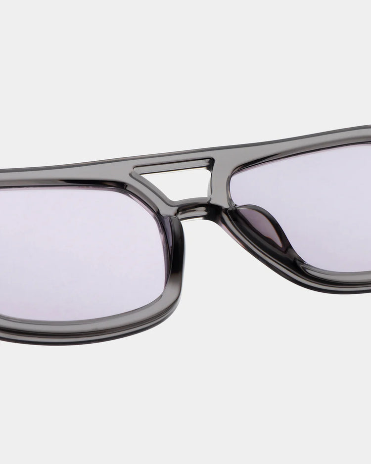 Kaya Grey Transparent