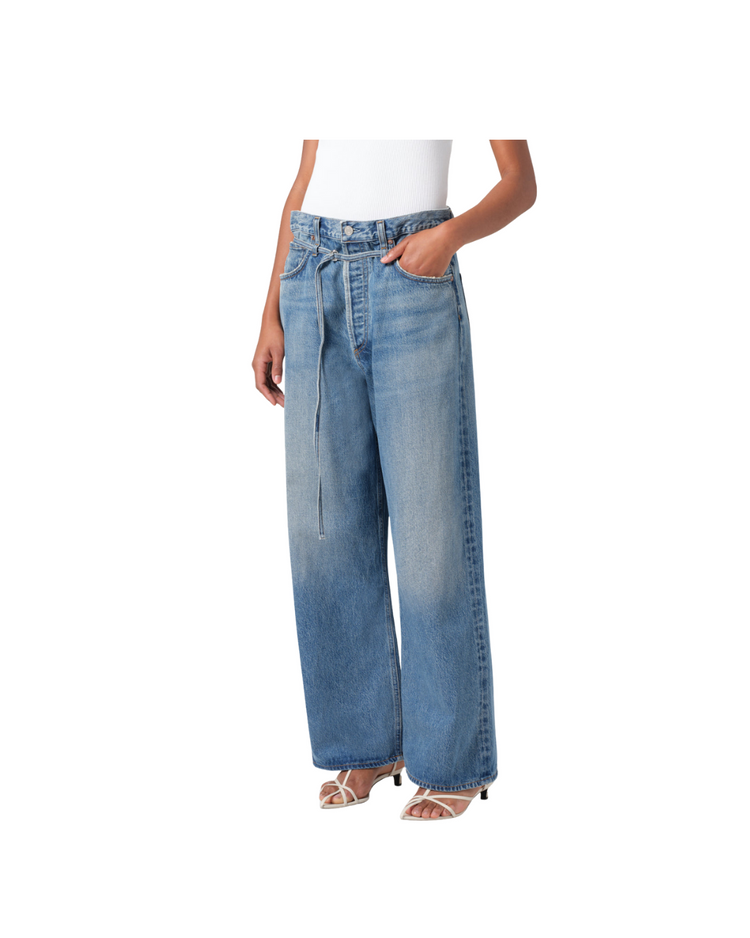 Emmi Jean In Intuition