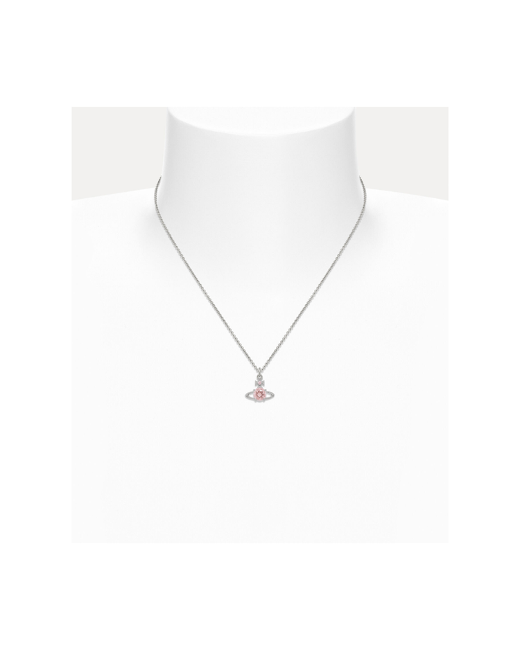 Reina Pendant Necklace