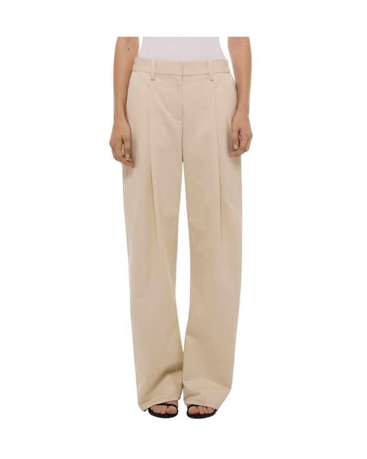 Relaxed Pleated Trousers
