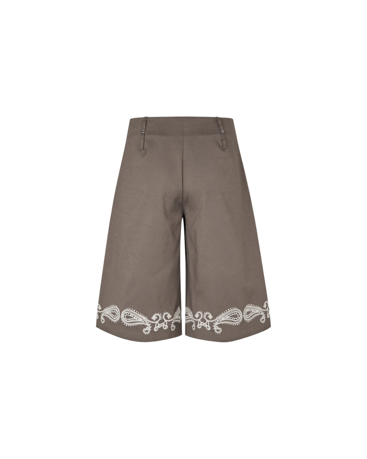 Pleated Eyelet Bermuda