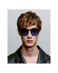 Max Black (Blue)
