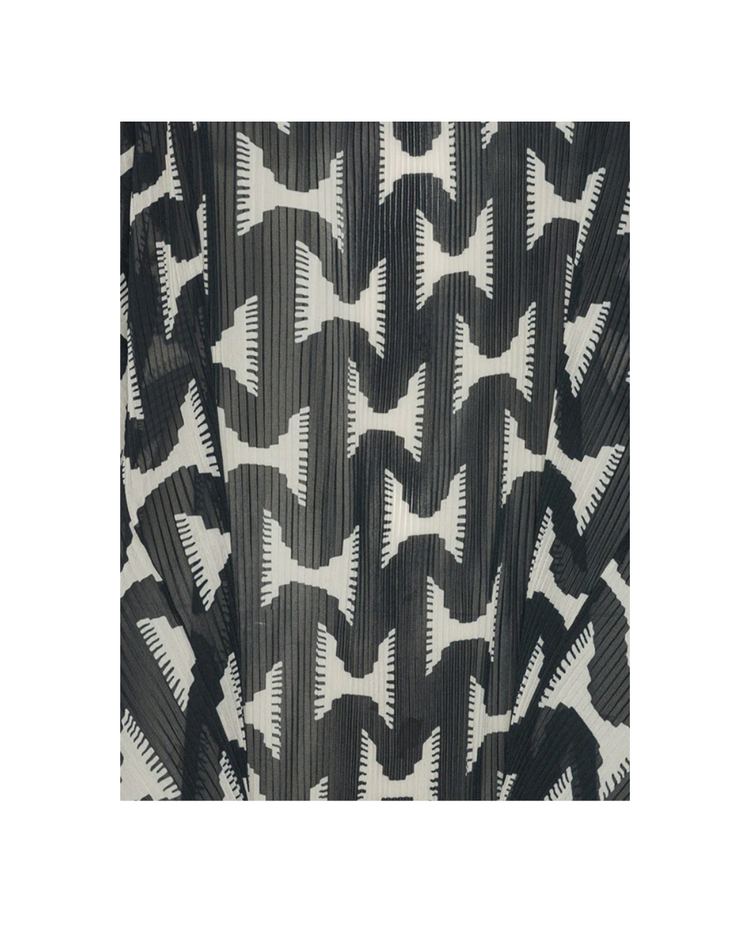 Thumb Plisse Blouse