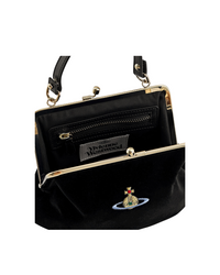 Granny Frame Purse
