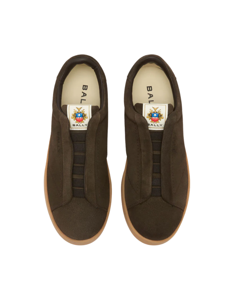 Retro Crest Sneaker in Suede