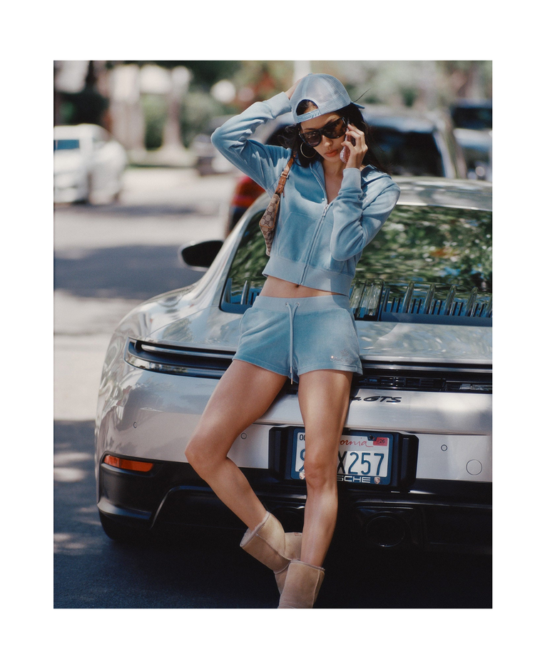 Juicy Script Velour Short