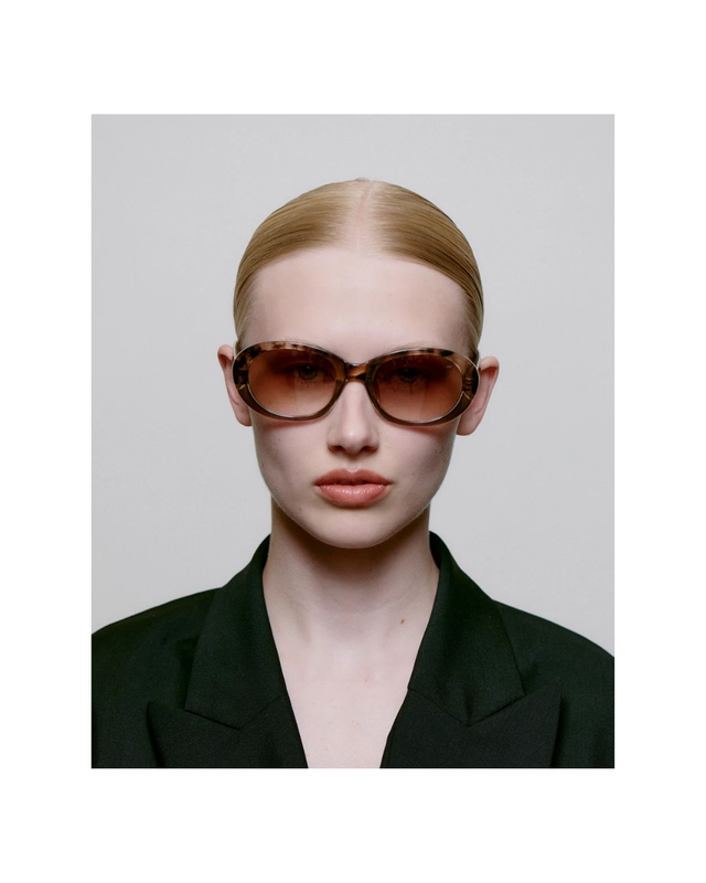 Anma Coquina / Grey Transparent